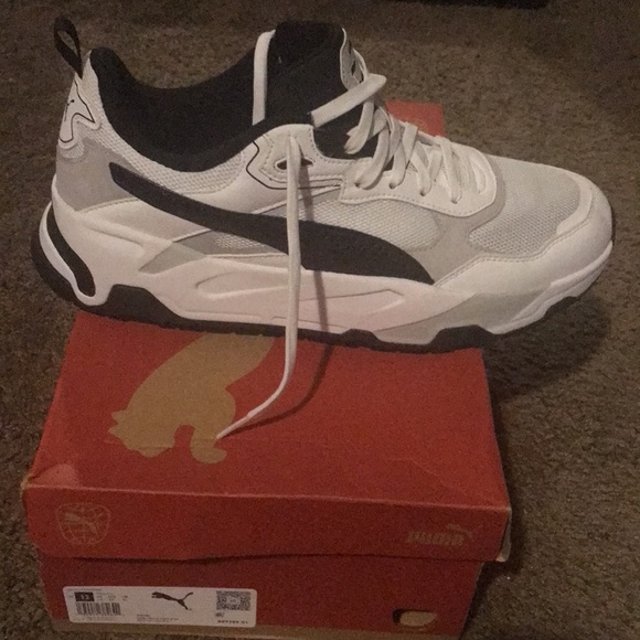 Puma Sneakers - Picture 2 of 6